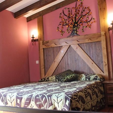 Apartamentos Rurales "La Cabana" Rascafria Luaran gambar