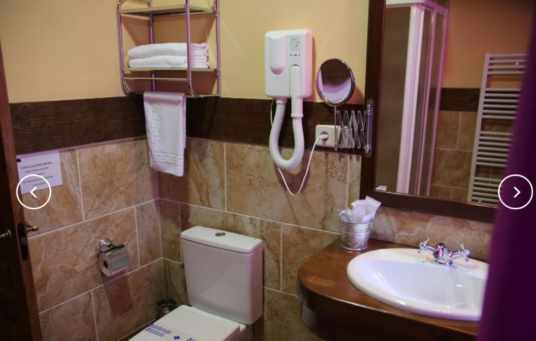 Apartamentos Rurales "La Cabana" Rascafria Luaran gambar