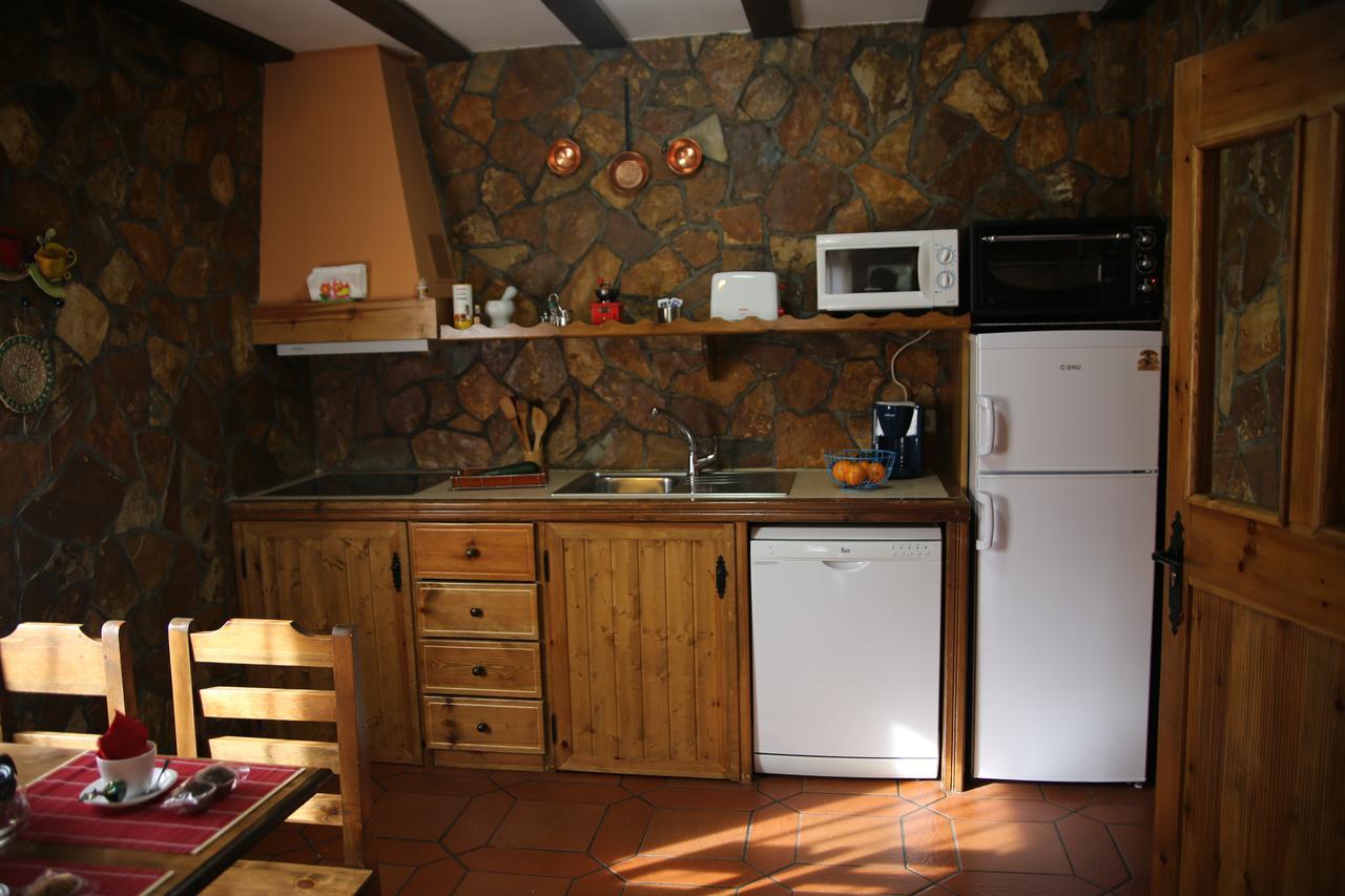 Apartamentos Rurales "La Cabana" Rascafria Luaran gambar