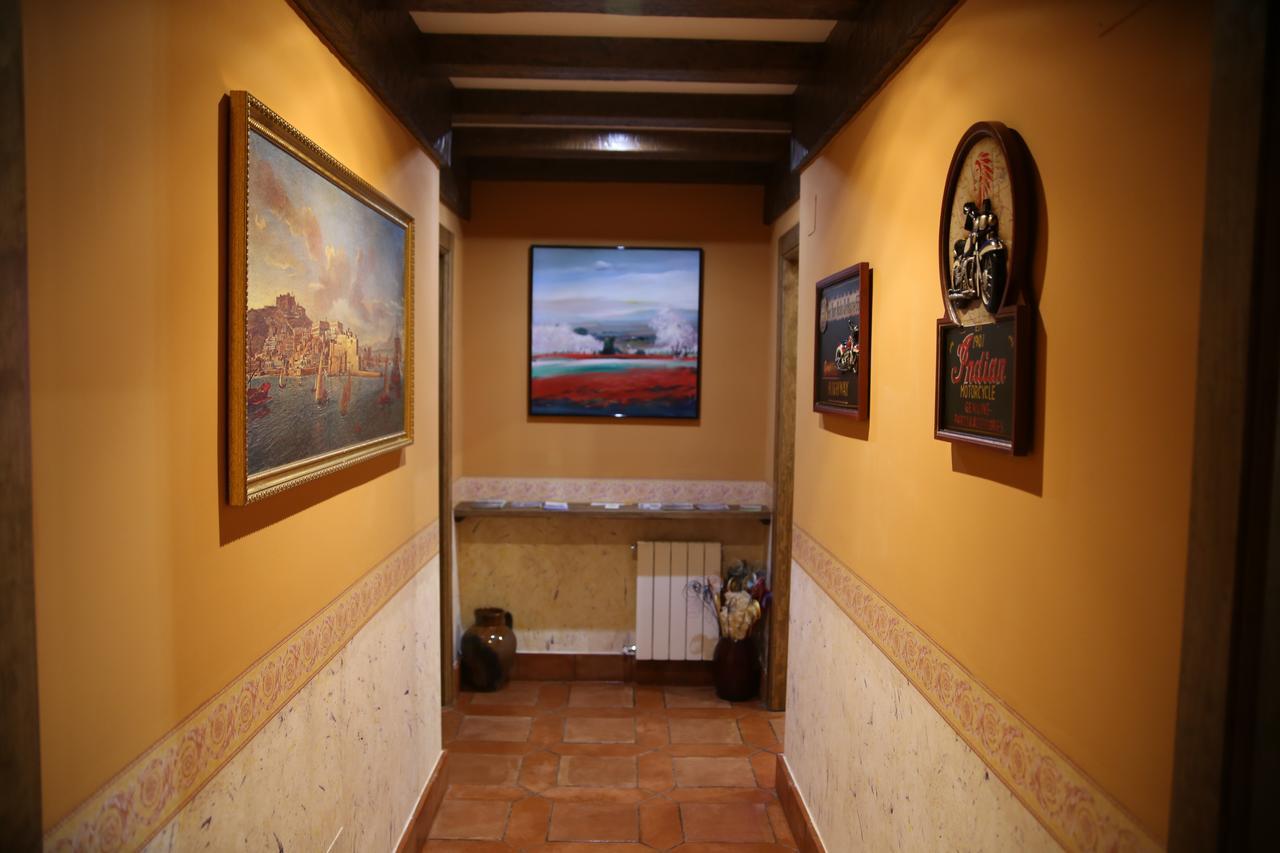 Apartamentos Rurales "La Cabana" Rascafria Luaran gambar